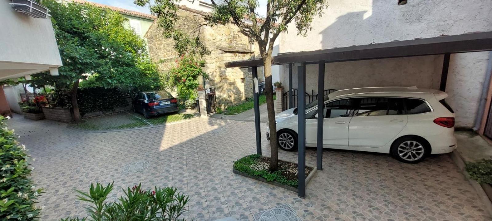 Apartma Mimi Dekani Exteriér fotografie